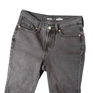 Old Navy‎ OG Straight Jeans Womens 6 Black Raw Hem Denim Minimalist Street Style
